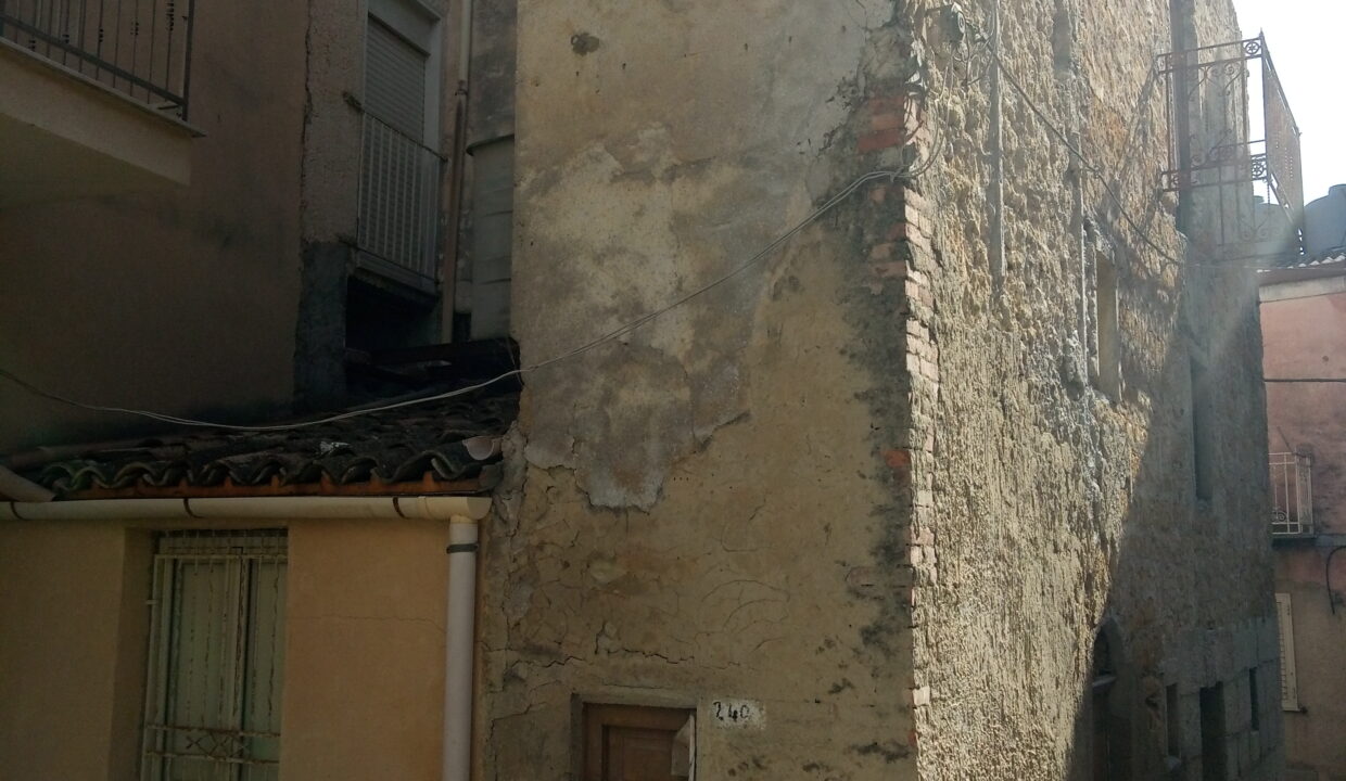 P91012-105053